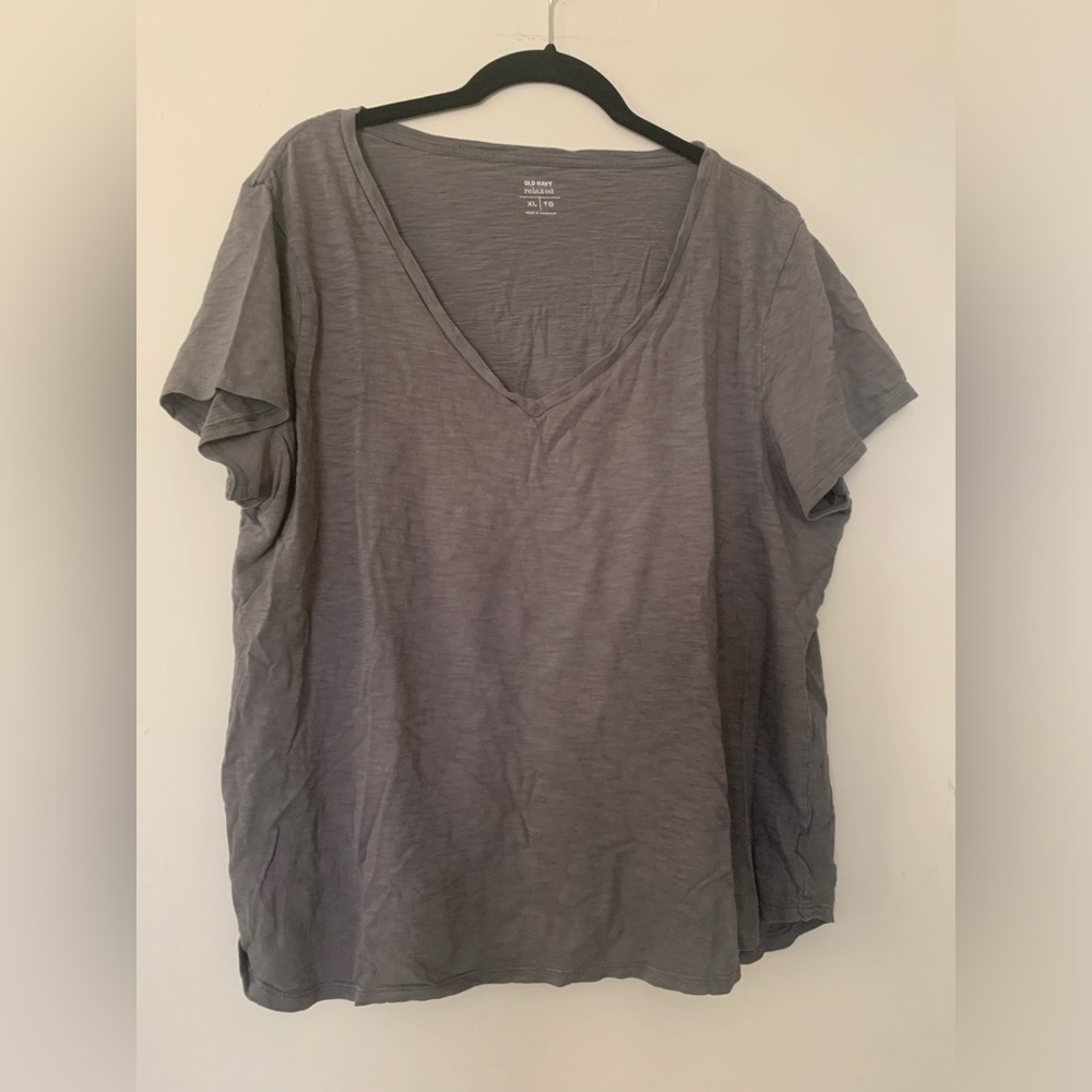 Old Navy Relaxed Fit Cotton Deep V-Neck Short Sleeve Shirt
